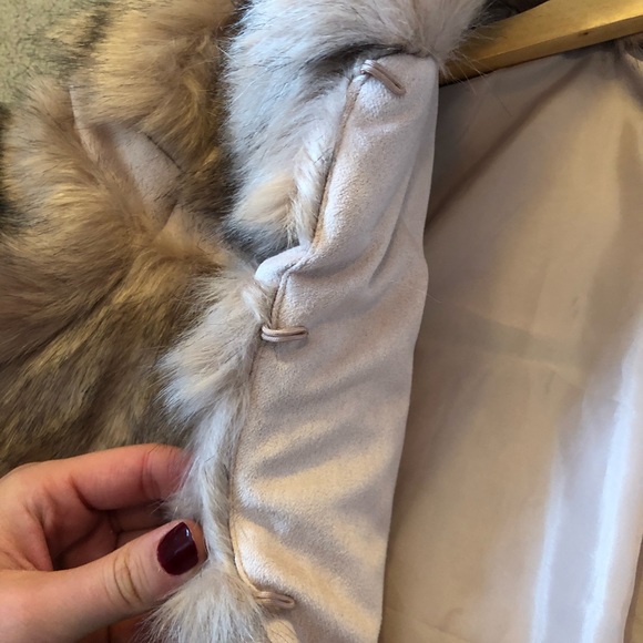 NWT Warm faux fur jacket - Picture 5 of 5